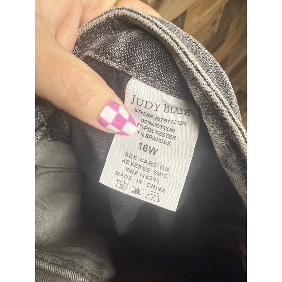 Judy Blue Womens Grey Skinny Fit Capri Jeans High Rise Button Fly 16W JB78110 GR - Picture 8 of 8